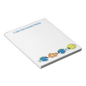 Schattigee tropische vis gepersonaliseerd notitieblok (Schuin)