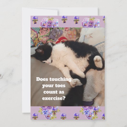 Schattigee Tuxedo Cat Verjaardagsfeestje Kinderuit Kaart (Voorkant)