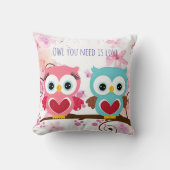 Schattigee uil die je nodig hebt is Love Flowers C Kussen (Voorkant)