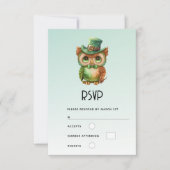 Schattigee Uil in een Groene Top Hoed Bruiloft RSVP Kaartje (Voorkant)