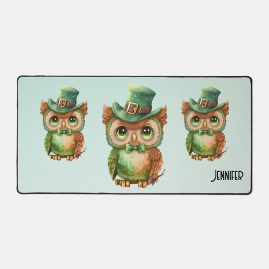 Schattigee Uil in een Groene Top Hoed Bureaumat (Voorkant)