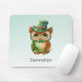 Schattigee Uil in een Groene Top Hoed Muismat (Met muis)