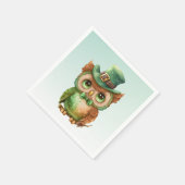 Schattigee Uil in een Groene Top Hoed Servet (Hoek)