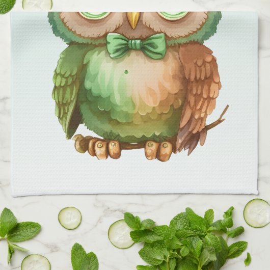 Schattigee Uil in een Groene Top Hoed Theedoek (Gevouwen)