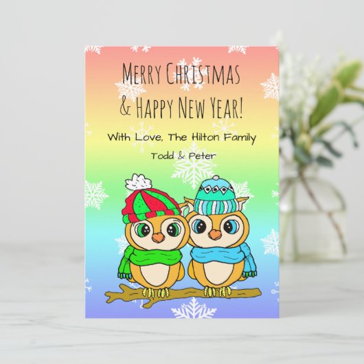 Schattigee Uil LGBT paar op Tree Branch Kerstmis Feestdagenkaart (Staand voorkant)
