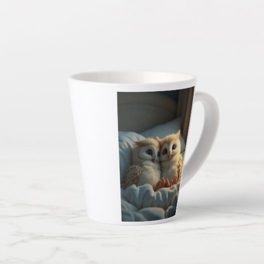 Schattigee uilen in bed mok (Rechterhoek)