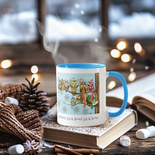 Schattigee uilen wintersneeuwvlokken mok