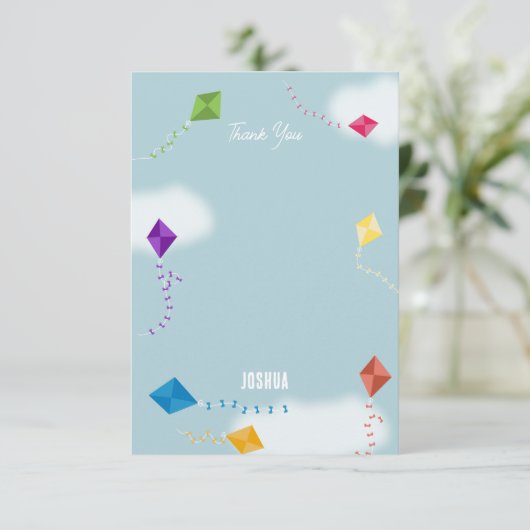 Schattigee veelkleurige vliegers Kinder Patroon Bedankkaart (Staand voorkant)