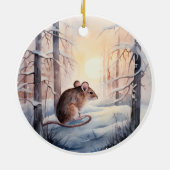 Schattigee veldmuis in de winterscene van Snowy Wo Keramisch Ornament (Achterkant)
