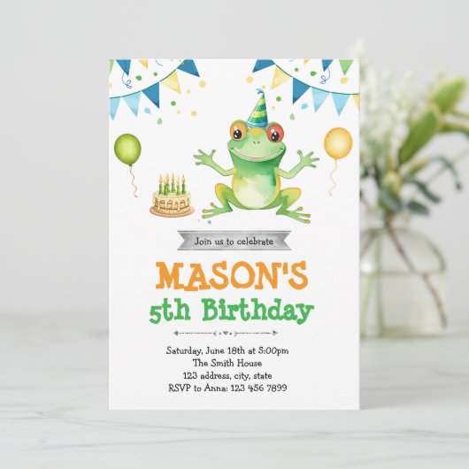 Schattigee verjaardagsuitnodiging voor kikkers kaart (Staand voorkant)