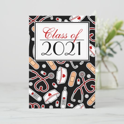 Schattigee Verpleegschool RN Zwart Afstuderen Uitn Kaart (Staand voorkant)