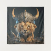 Schattigee Viking Baby Leeuw Wandkleed (Voorkant)