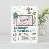 Schattigee vis octopus bubbels onder het zee doe-h kaart (Staand voorkant)