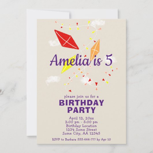 Schattigee vliegers in de lucht tekenen kinderen v kaart (Voorkant)