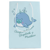 Schattigee walvis Baby shower Kawaii Boy Blue Medium Cadeauzakje (Voorkant)
