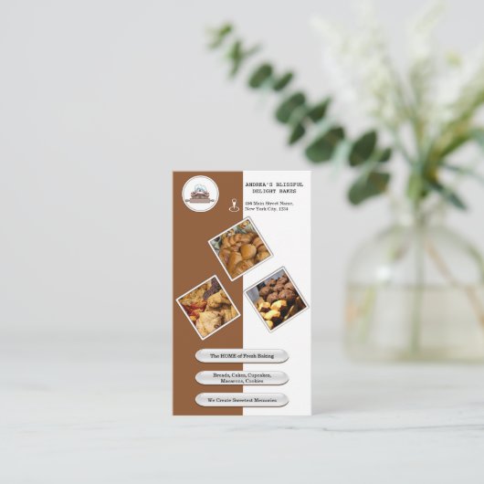 Schattigee Warm Brown Bakery Voeg QR Code Branding Visitekaartje (Staand voorkant)