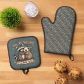 Schattigee Wasbeer en Ferret Knuffel met Grappige Ovenwant & Pannenlap Set (Top down)
