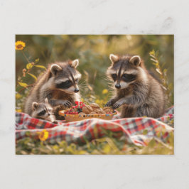 Schattigee wasbeer familie met een picknick briefkaart