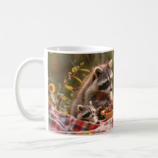 Schattigee wasbeer familie met een picknick koffiemok (Links)