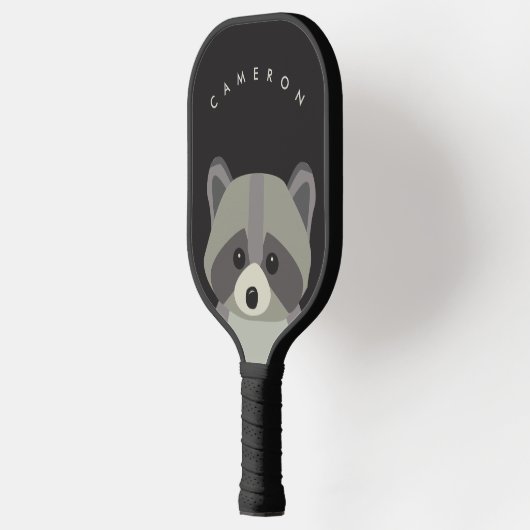Schattigee wasbeer illustratie gepersonaliseerde n pickleball paddle (Links)