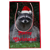 Schattigee wasbeer met rode kerstmuts vakantie medium cadeauzakje (Voorkant)