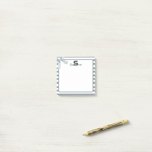 Schattigee Waterverf Dusty Blue Bow Stripes Post-it® Notes (Op bureau)