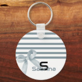 Schattigee Waterverf Dusty Blue Bow Stripes Sleute Sleutelhanger (Achterkant)