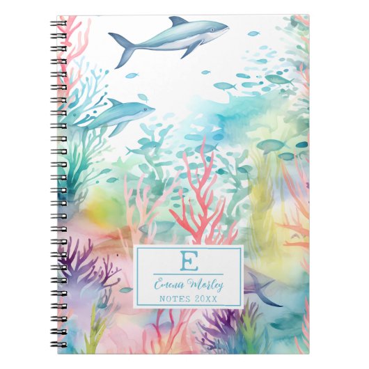 Schattigee Waterverf Haai Kleurrijke Oceaan Monogr Notitieboek (Voorkant)