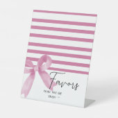 Schattigee Waterverf Roze Bow Favors Reclamebord Met Voetstuk (Voorkant)