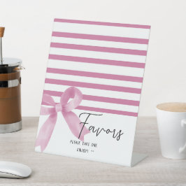 Schattigee Waterverf Roze Bow Favors Reclamebord Met Voetstuk