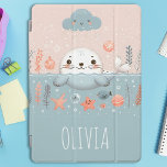 Schattigee Whimsical Seal Pup bij Zee iPad Pro Cover<br><div class="desc">Gepersonaliseerde schattige,  leuke zeehondenpup onder de sneeuw bij zee,  met een glimlachende schattige wolk en wat zeeleven.</div>