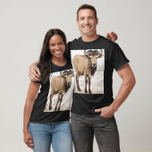 Schattigee Wildebeest: Cartoon-Sticker stijl T-shirt (Unisex)