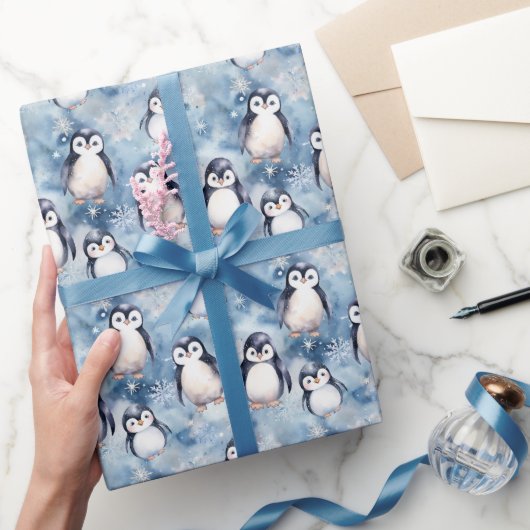 Schattigee Winter Penguin Wrapping Paper Design Cadeaupapier (Geschenken)