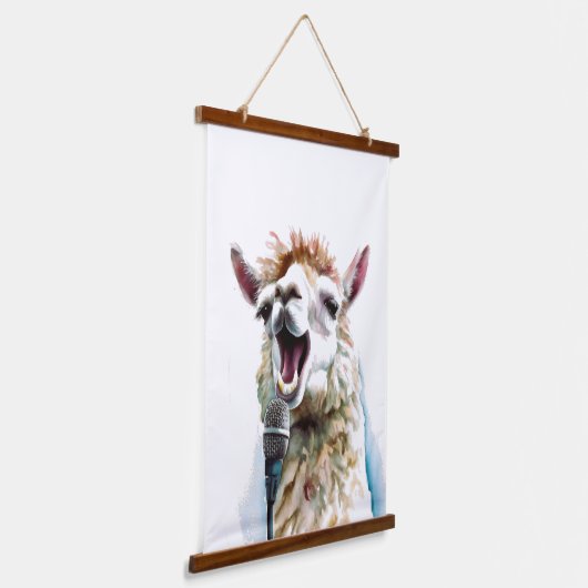 Schattigee witte alpaca zingen door microfoon hangend wandkleed (Gebogen)