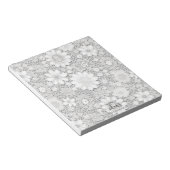 Schattigee witte bloemenkant naam papier pad notitieblok (Schuin)