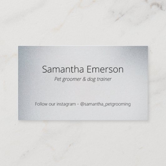 Schattigee witte hond in bad Huisdier verzorging p Visitekaartje (Achterkant)