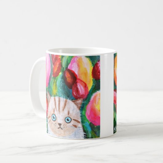 Schattigee witte kitten in tulpentuin kleurrijk  koffiemok (Voorkant links)