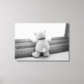 Schattigee witte teddybeer kijkt uit het raam canvas afdruk (Voorkant)