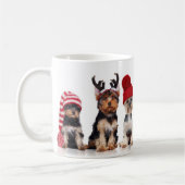 Schattigee Yorkshire Terrier Dogs met Kerst Petten Koffiemok (Links)