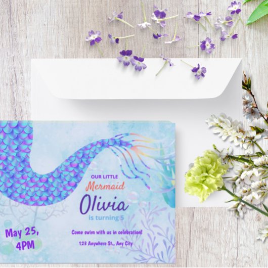 Schattigee zeemeermin onder het zee magische verja kaart