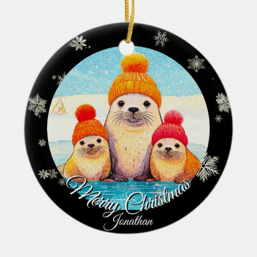 Schattigee zegels met gebreid pet Kerstillustratie Keramisch Ornament (Voorkant)