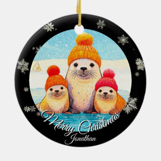 Schattigee zegels met gebreid pet Kerstillustratie Keramisch Ornament (Achterkant)