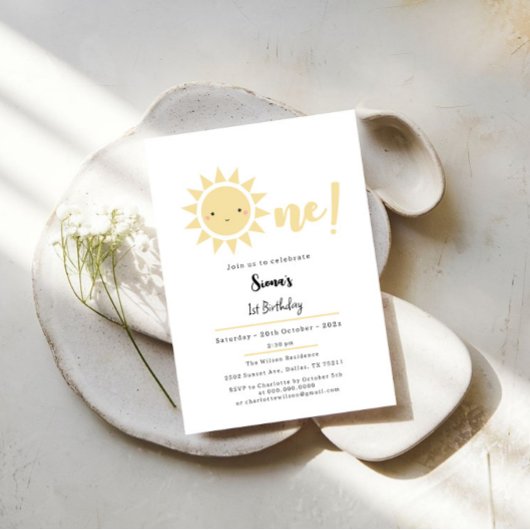 Schattigee zon 1e verjaardag kaart