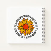 Schattigee zonnebloem bijbelvers Spreuken 31 Notitieboek (Achterkant)