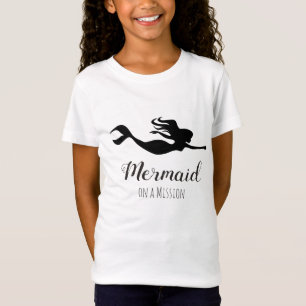 Schattigee zwart-wit grafische zeemeermin op een m t-shirt