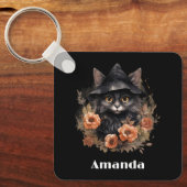 Schattigee zwarte kat in een heks Pet Sleutelhanger (Voorkant)