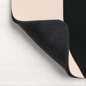 Schattigee zwarte kat in Mid Century stijl Muismat (Hoek)