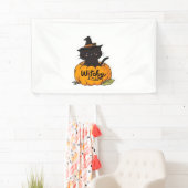 Schattigee zwarte kat in pompoen met heks pet, kaw spandoek (Insitu)