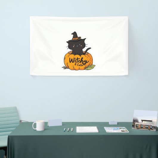 Schattigee zwarte kat in pompoen met heks pet, kaw spandoek (Beurs)