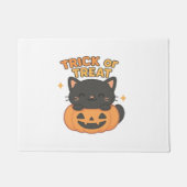 Schattigee zwarte kat in pompoen – Trick or treat Deurmat (Voorkant)